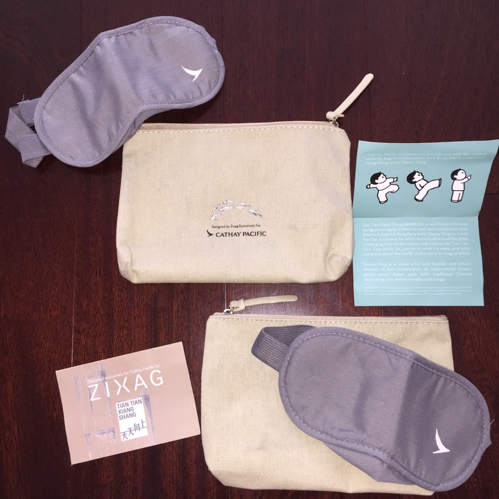 2 NEW ZIXAG Cathay Pacific Cosmetic Toiletry Pouch